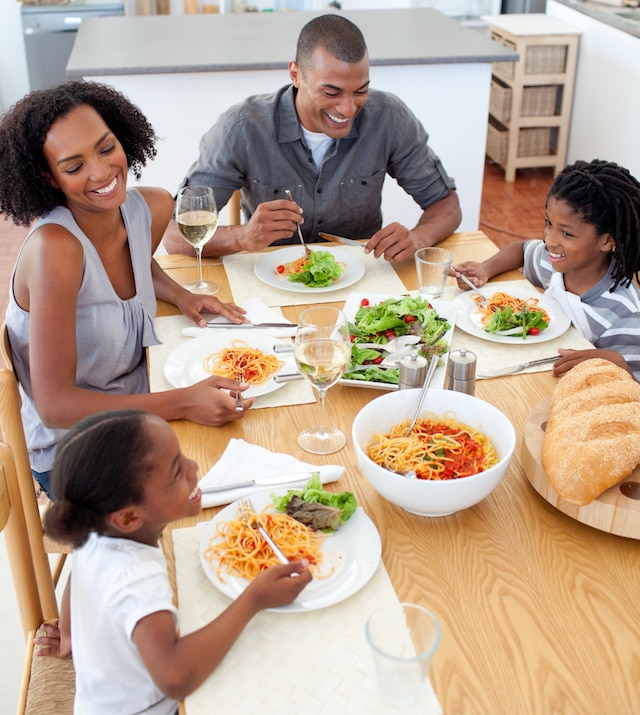 Diet Terbaik Untuk Keluarga: Orang Tua dan Anak
