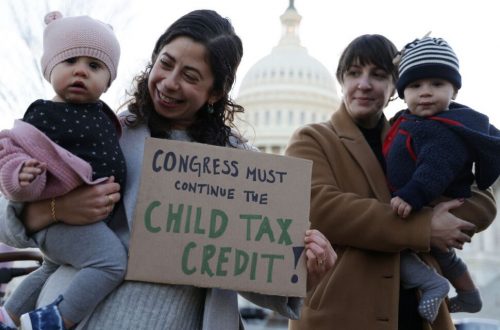 Bagaimana Negara Menggunakan Kredit Pajak Anak